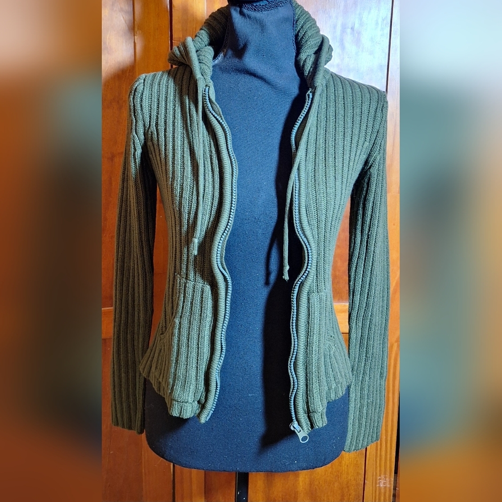 🐸DEB Ribbed Green Zip-Up Sweater - Picture 7 of 9